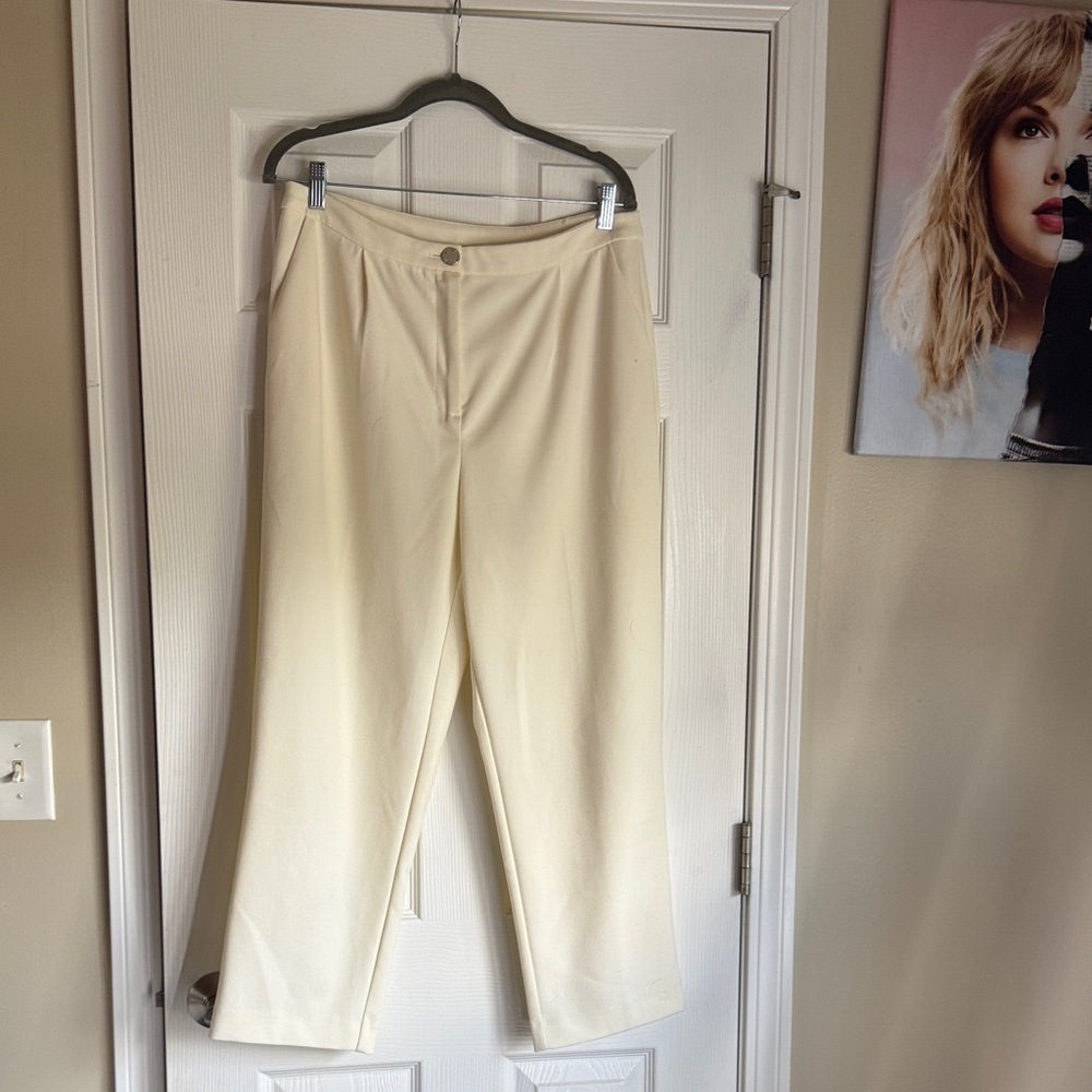 Anne Klein Cream Trousers